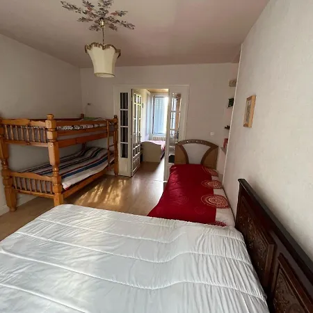 Entre Mures Et Chataignes