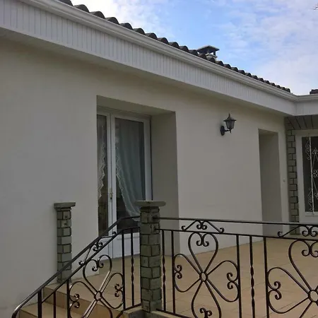 Gæstehus Entre Mures Et Chataignes